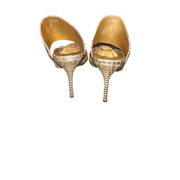 🌟MANOLO BLAHNIK🌟 AUTHENTIC 🌟       SZ 39 EU 8.5 US - Picture 4 of 8